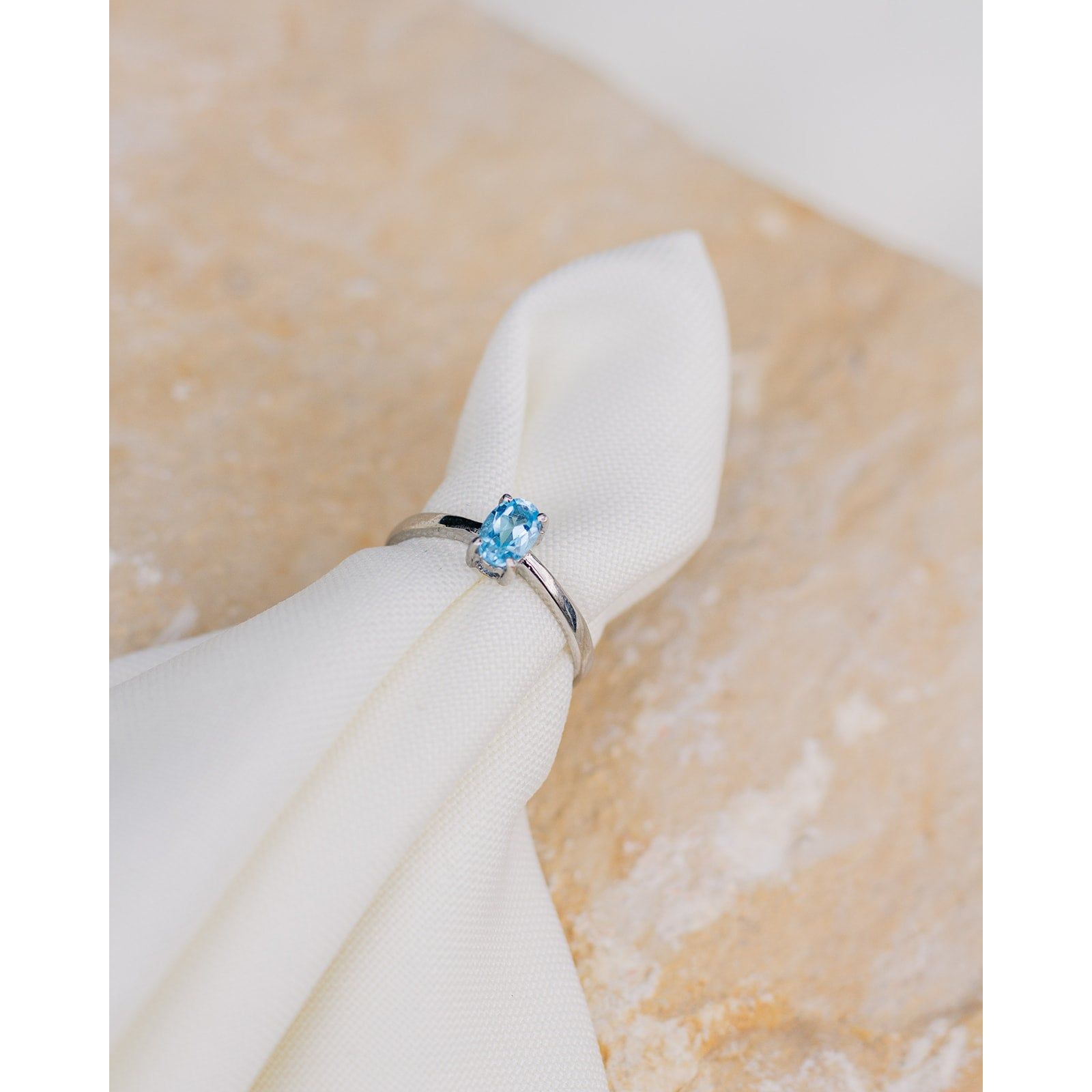 Anillo topacio